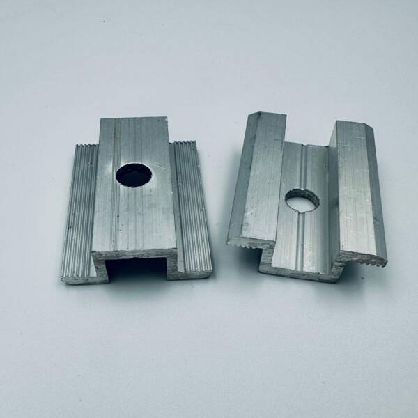 Klema środkowa U-12 SREBRNA